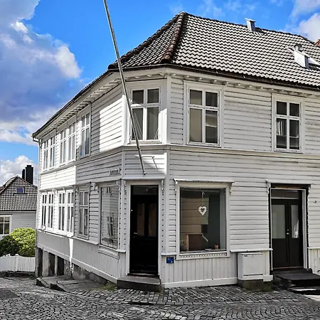 Apartamento Super Cozy In Picturesque Street Lii